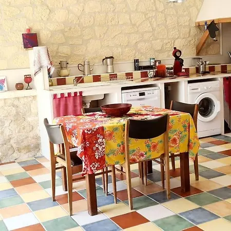 Studio De 36m2, Touvre